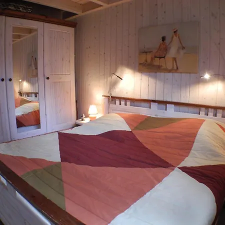 بيت للعطل Strandoase - *